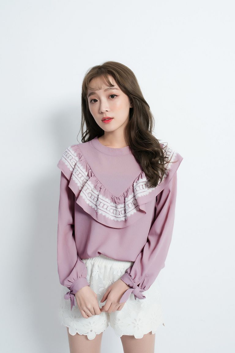 6023042-pale-pinkish-grey_1